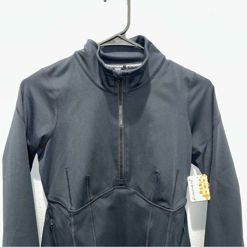 NWT Free People Run The Course Half Zip Up Layer Black Long Sleeve Gym Running - Picture 7 of 10